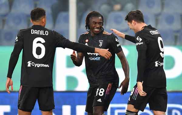 Juventus và AC Milan cùng thắng, Serie A căng như dây đàn