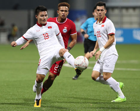Tuyển Việt Nam quyết chiếm ngôi đầu