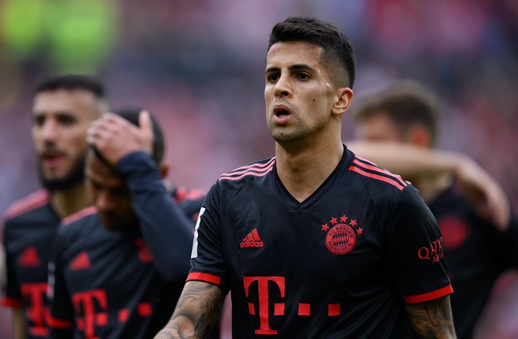 Tin mới nhất bóng đá sáng 31/5: Xavi tố Man City ngăn Cancelo đến Barca