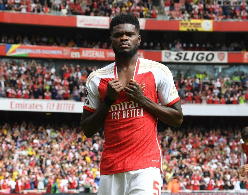 Paul Pogba gây họa, Juventus cầu cứu Arsenal