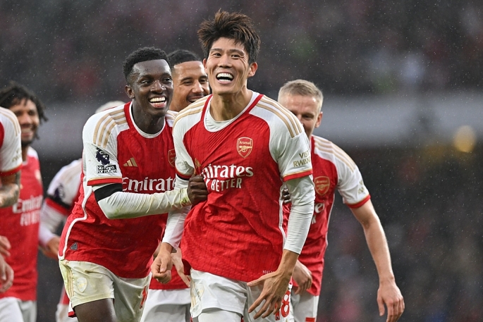 Arsenal "trói chân" thành công ngôi sao hàng thủ