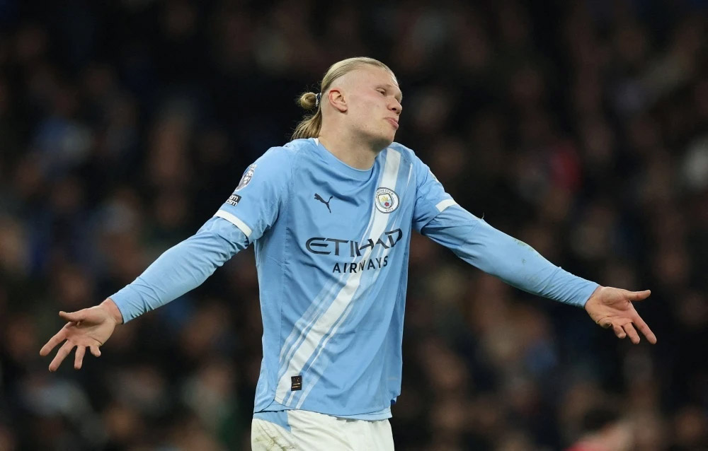 Man City chao đảo ở thời điểm then chốt
