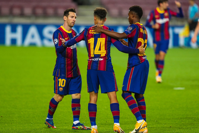 Messi chói sáng, Barca đi vào lịch sử Cúp C1 nhờ "măng non"